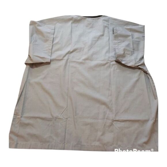 Allheart Unisex Solid Grey V-Neck Chest Pocket Medical Scrub Top Plus Size 3XL - Picture 3 of 8